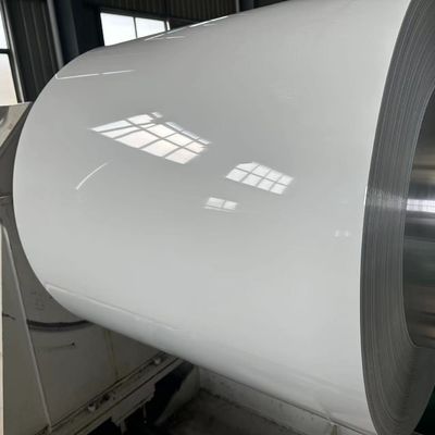 AA3015 H24 0.5MM मोटाई 1000MM चौड़ाई बिल्डिंग सजावट के लिए रंग लेपित एल्यूमीनियम कॉइल