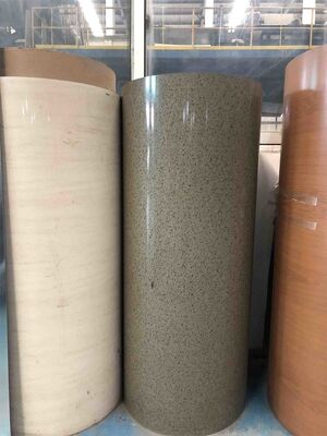 छत के लिए टिकाऊ एल्यूमीनियम शीट 1 मिलीमीटर मोटी मिश्र धातु 3105 H24 लंबे समय तक चलने वाले मौसम प्रतिरोध के लिए पीवीडीएफ पेंट कोटिंग के साथ पूर्व चित्रित कॉइल