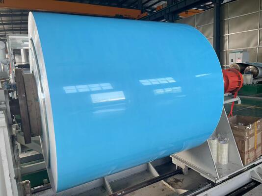 वास्तुशिल्प अनुप्रयोगों के लिए अनुकूलित रंगों के साथ पीई/पीवीडीएफ लेपित प्रीपेंटेड एल्यूमीनियम कॉइल